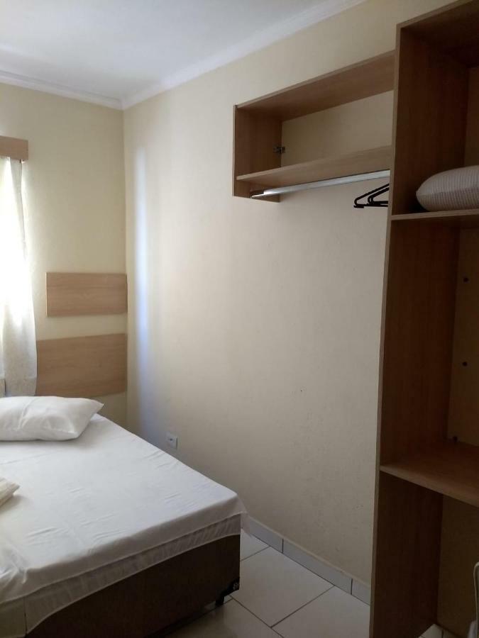 Acomodacoes Silvestre Apartment Taubaté Екстериор снимка